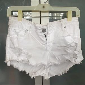 Refuge Women White Ripped Jean Shorts